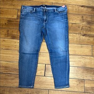 Silver Jeans Co. bleecker Dark Blue Denim